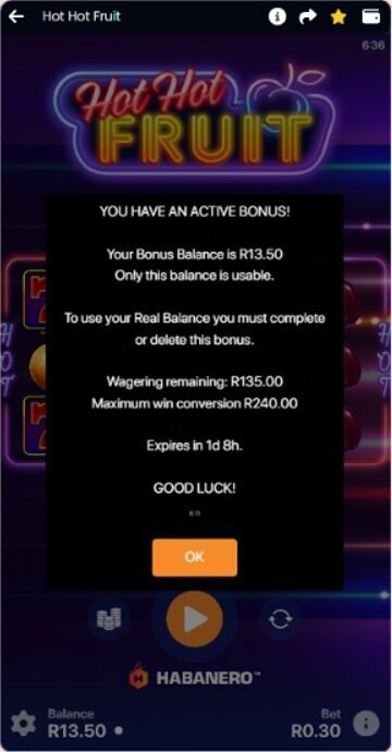 Lucky Fish Hot Hot Fruit popup showing R13.50 bonus balance, R135 wagering remaining and R240 maximum win conversion